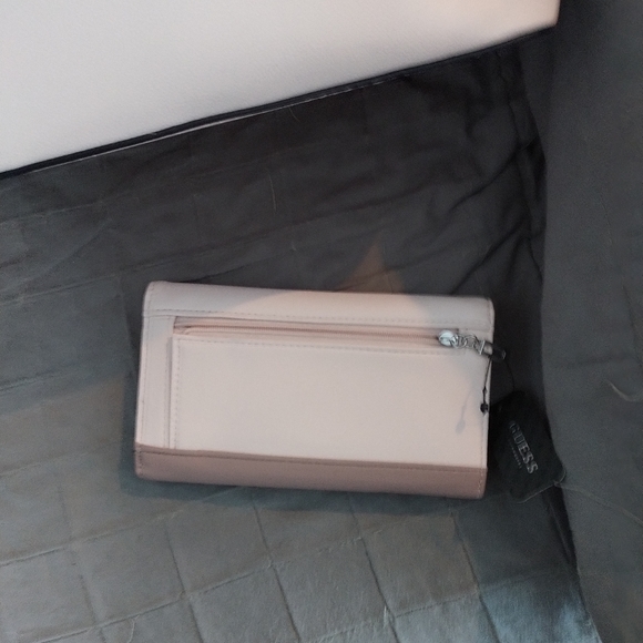 Guess shoulder bag - Picture 6 of 11